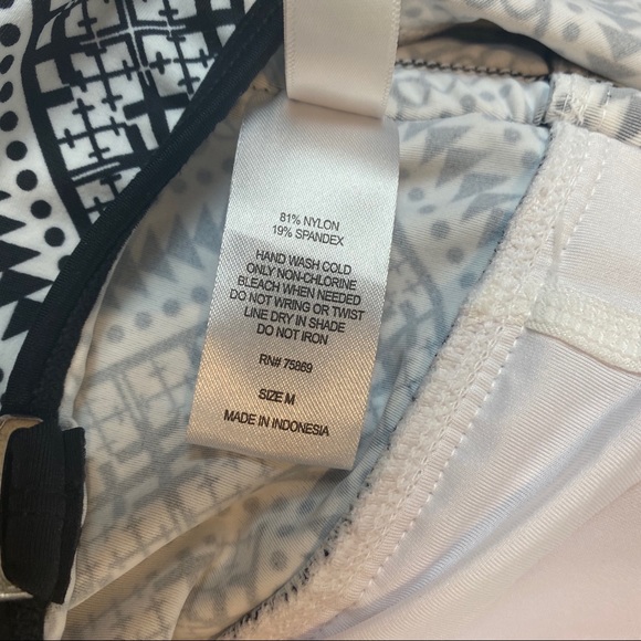 Splashletics Tankini Swim Top - Picture 7 of 8